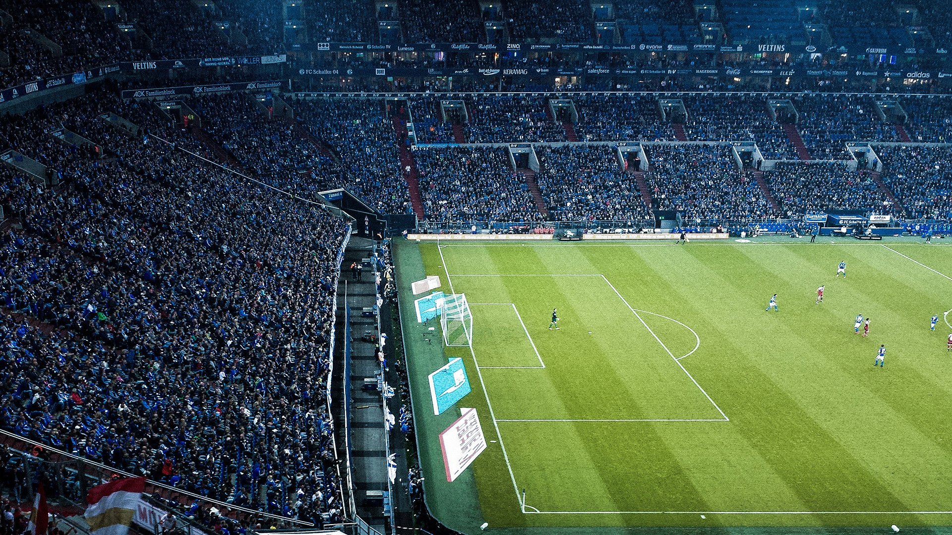 归化球员助力中国足球崛起，未来可期